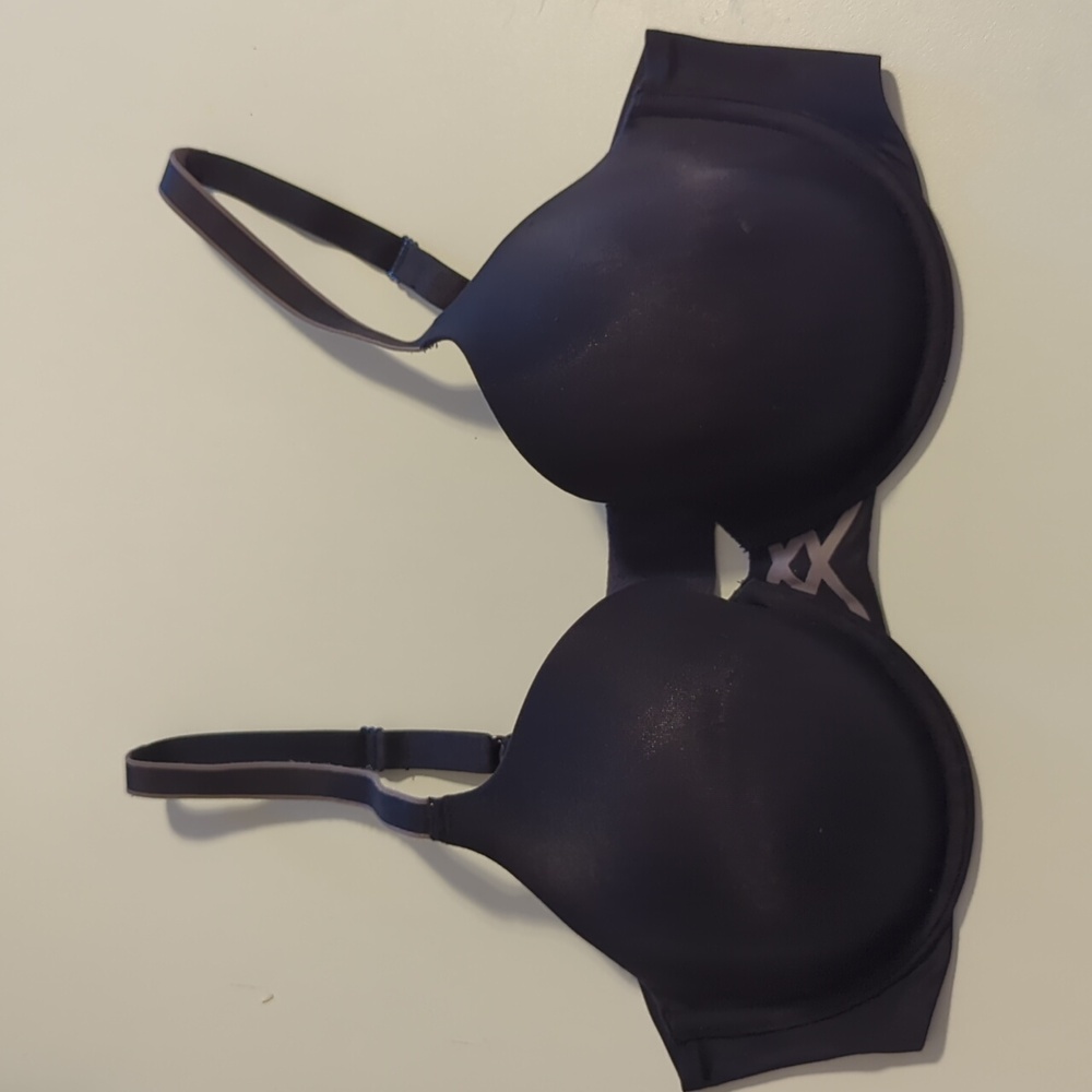 Warner's 10536 Size 34C Black Bra